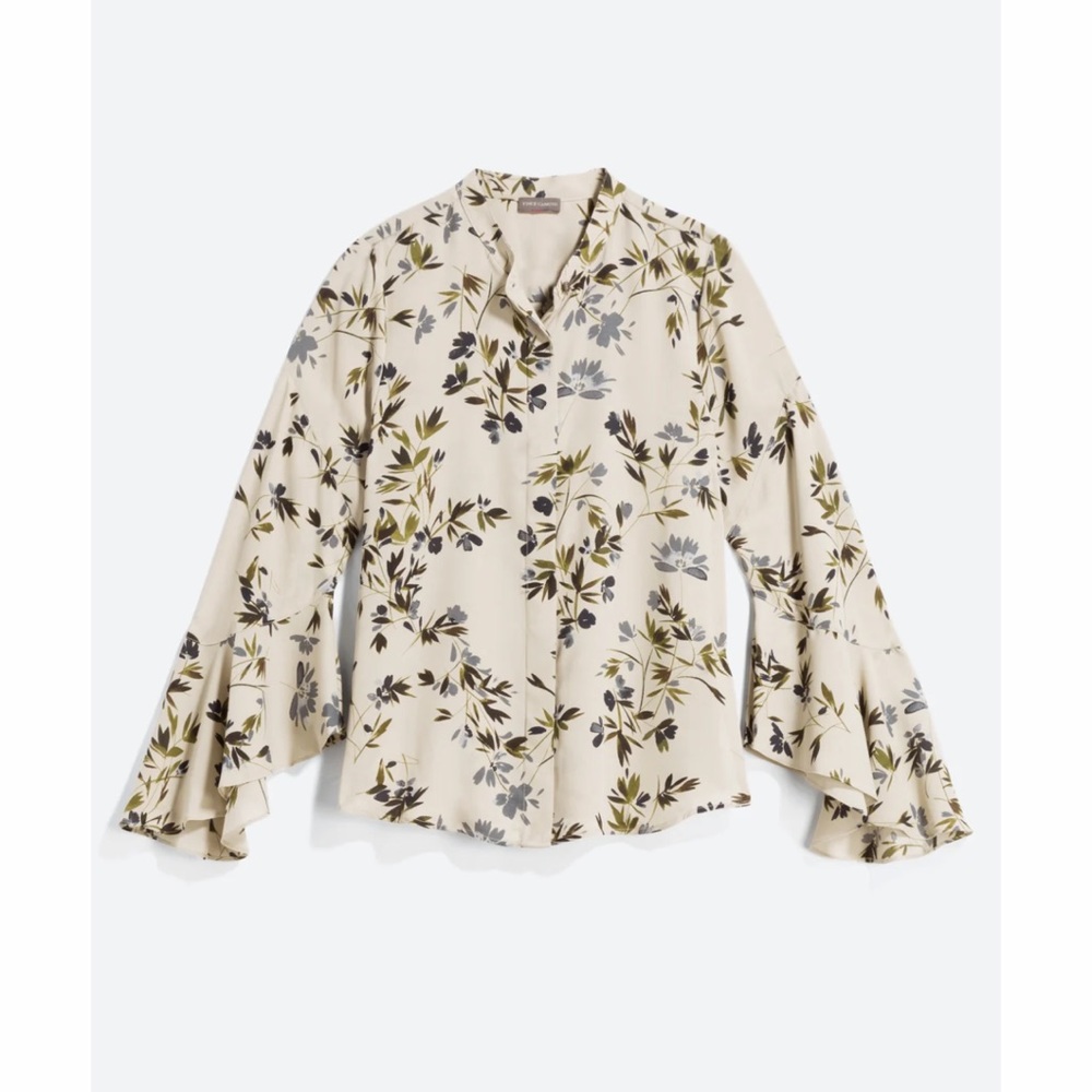 VINCE CAMUTO
Eleanora Bell Sleeve Blouse